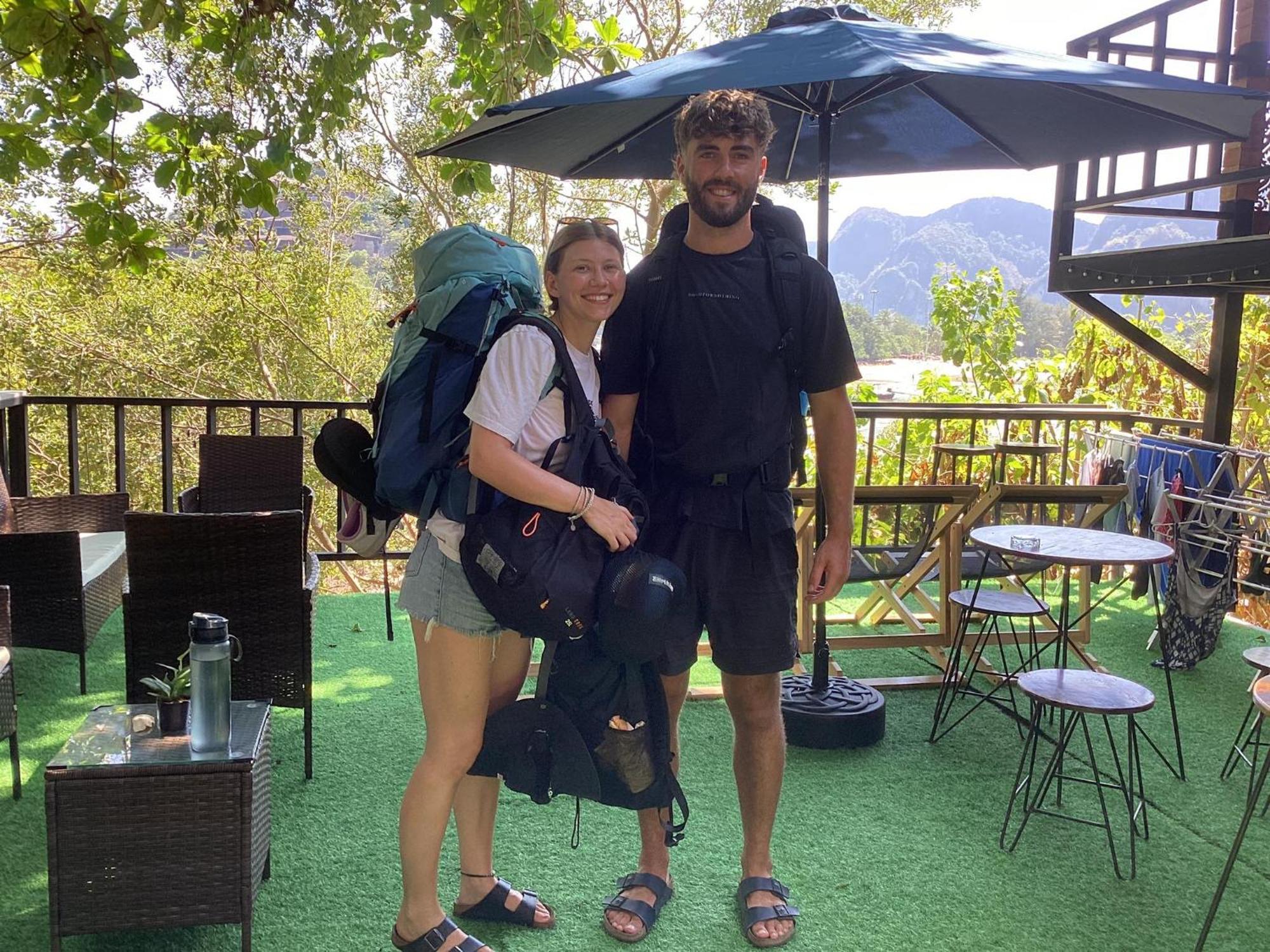 Sweed Dee Seaview Hostel Kepulauan Phi Phi Bagian luar foto