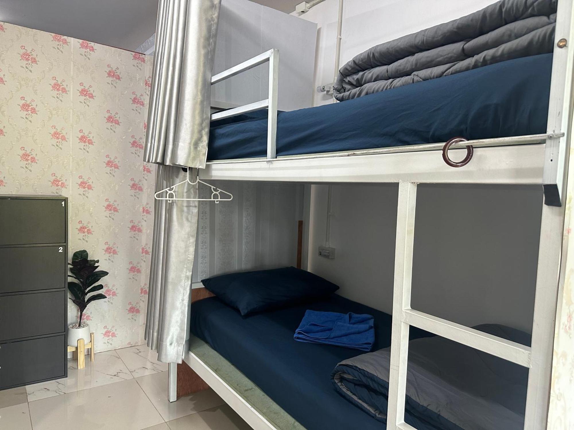 Sweed Dee Seaview Hostel Kepulauan Phi Phi Bagian luar foto